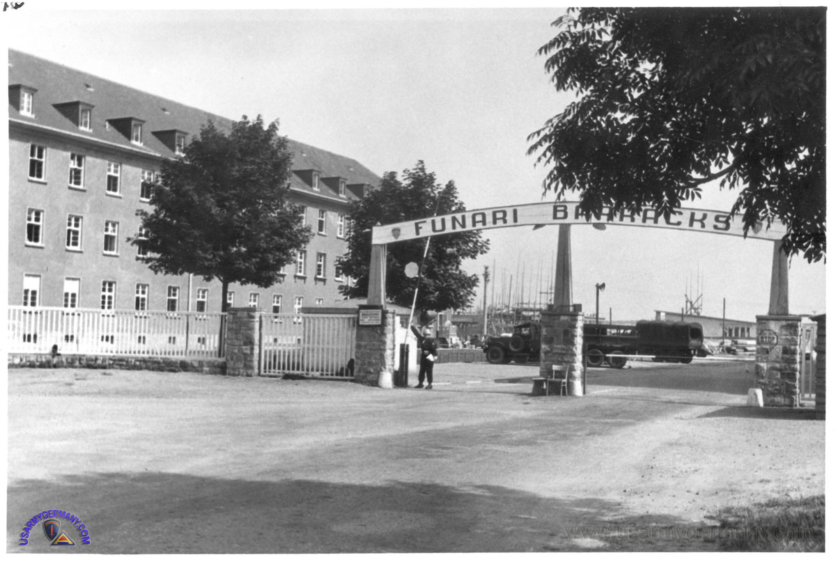 USAREUR Partial Photos - Funari Bks